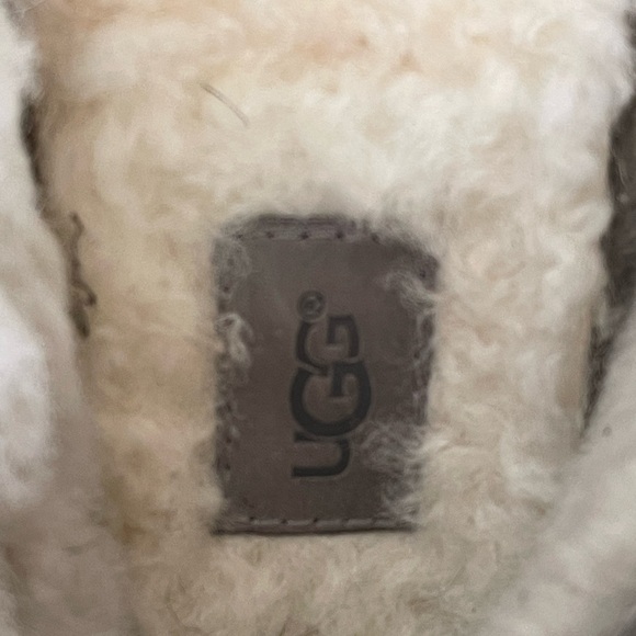 UGG Slippers Gray Size 10 - Picture 7 of 12